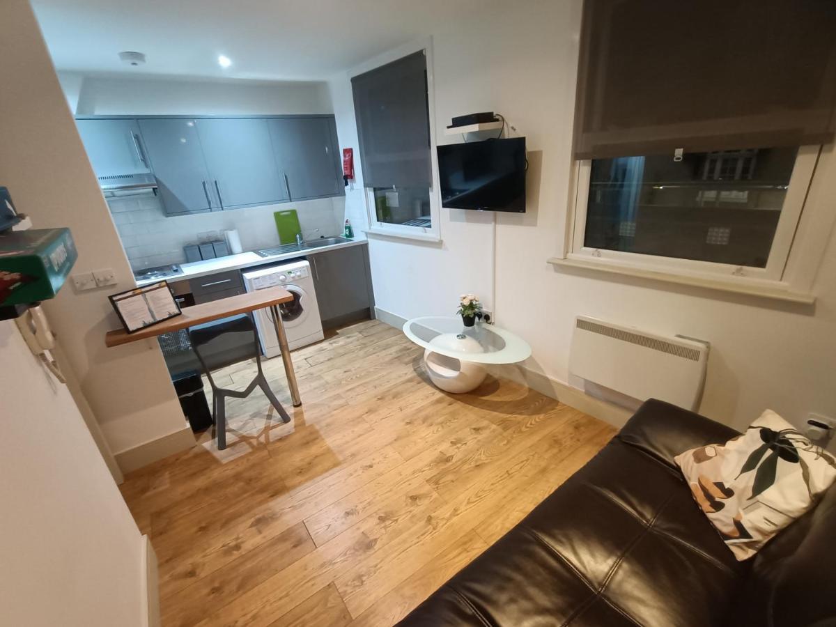 Lovely 2 Bedroom Serviced Apartment In London Exterior foto